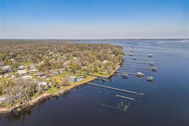 $215,000 | 9400 Northeast 307th Court, Fort McCoy, FL 32134