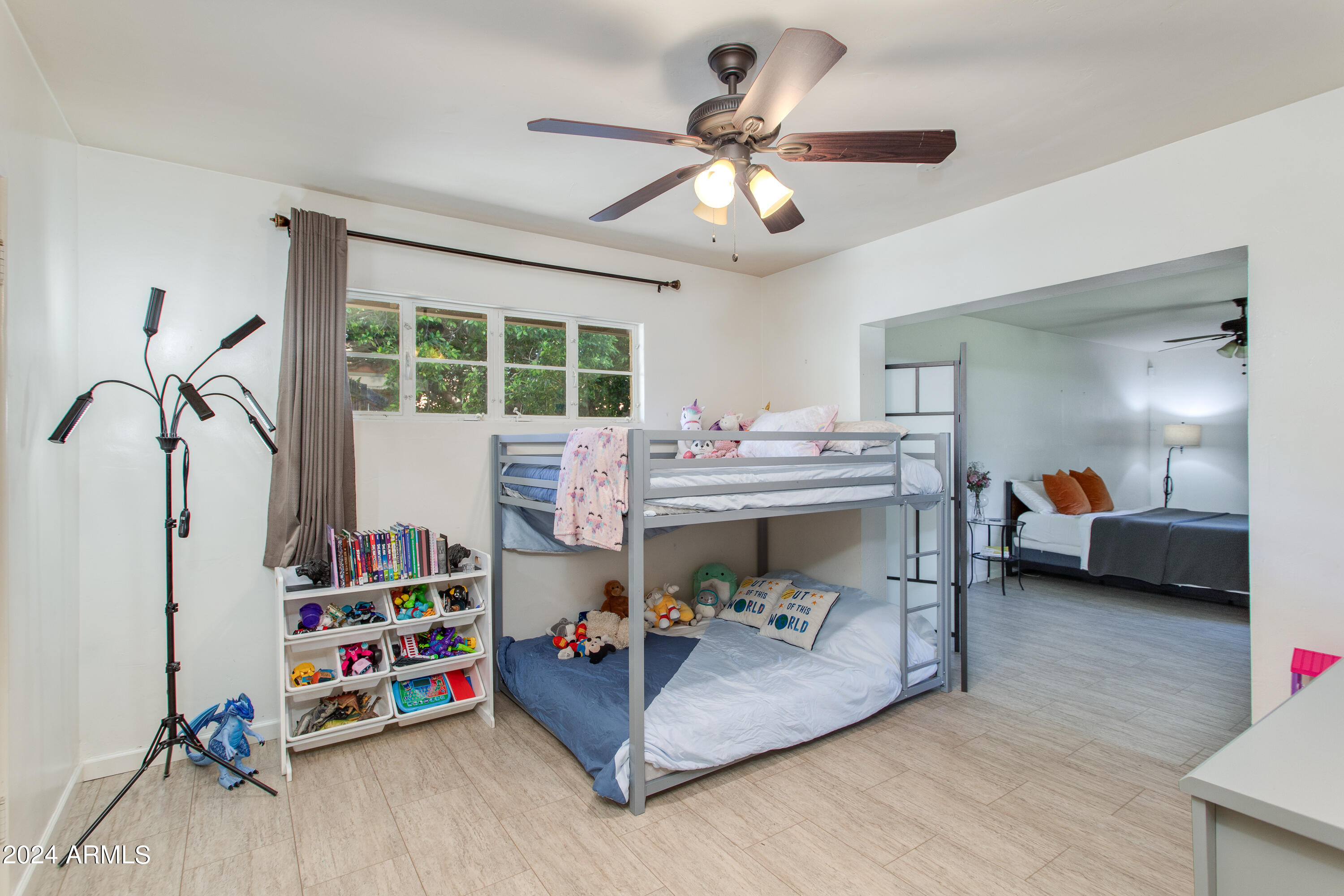 1002 West Solano Drive Phoenix, AZ 85013 - Photo 12 of 24 30-Solano