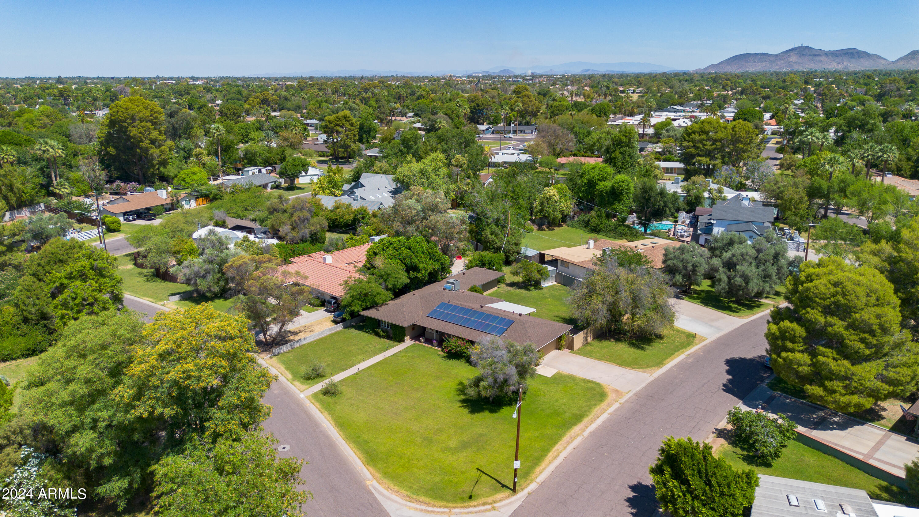 1002 West Solano Drive Phoenix, AZ 85013 - Photo 24 of 24 55-Solano
