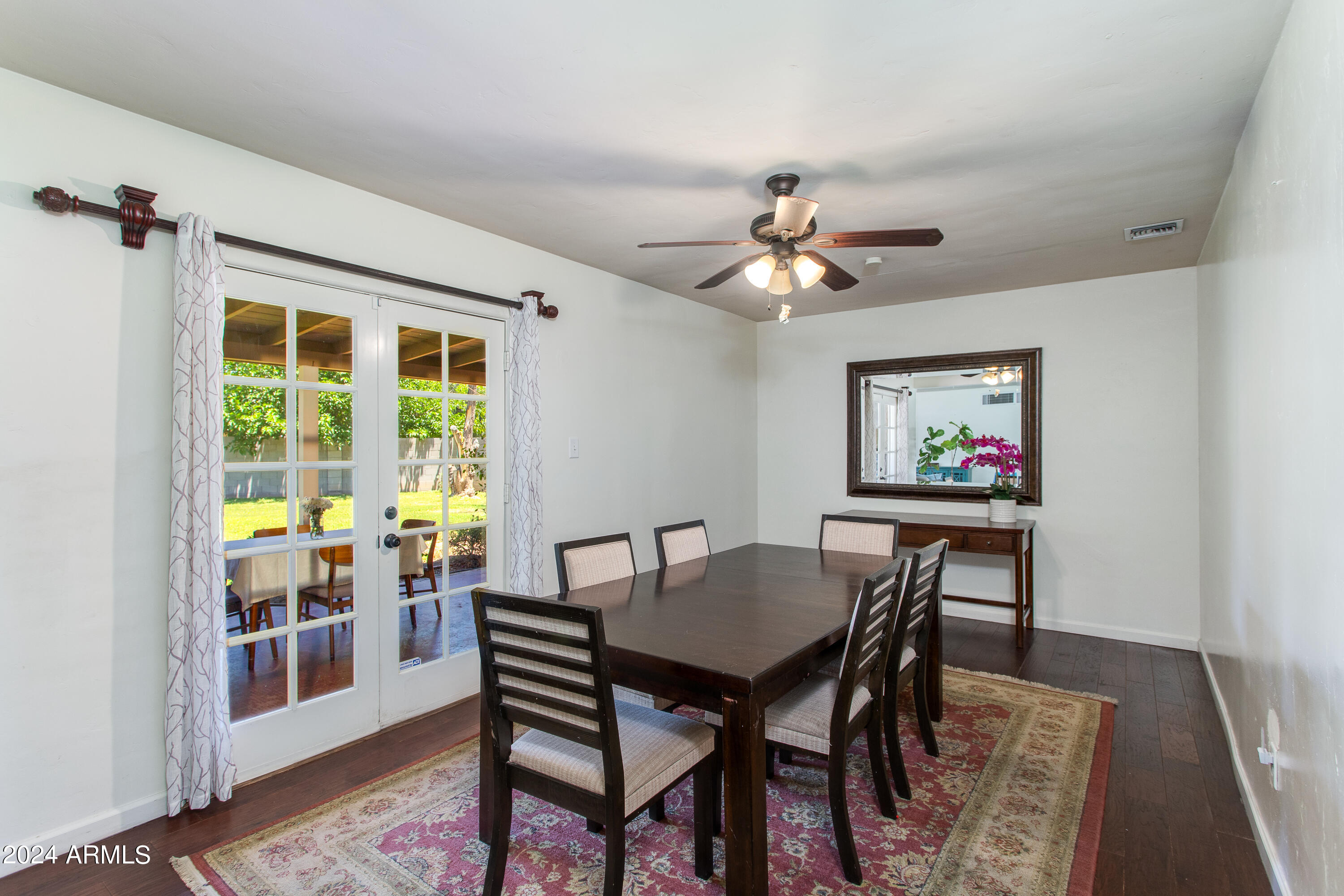1002 West Solano Drive Phoenix, AZ 85013 - Photo 10 of 24 24-Solano