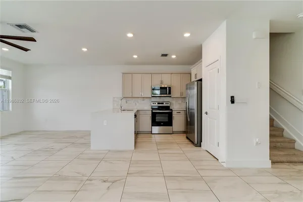 $4,440 | 230 Southwest 170th Avenue, Pembroke Pines, FL 33027