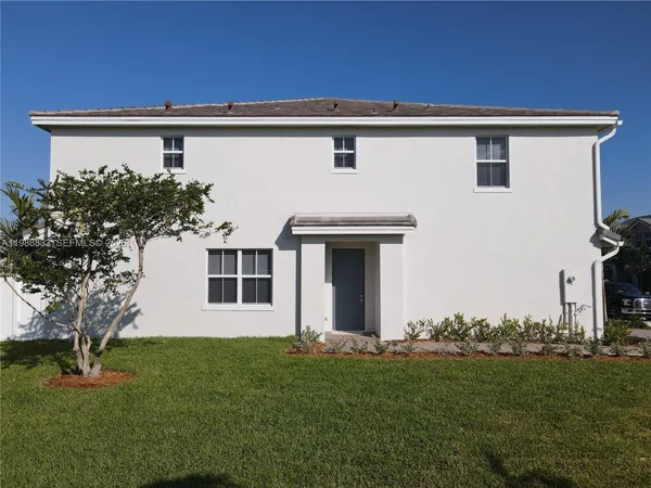$4,450 | 230 Southwest 170th Avenue, Pembroke Pines, FL 33027