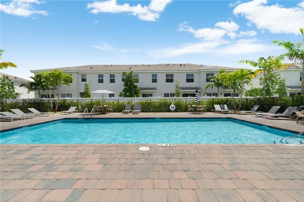 $4,440 | 230 Southwest 170th Avenue, Pembroke Pines, FL 33027