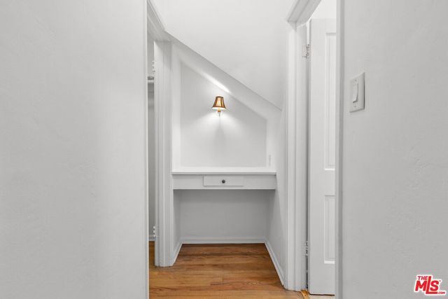 $2,195 | 965 North Doheny Drive, West Hollywood, CA 90069