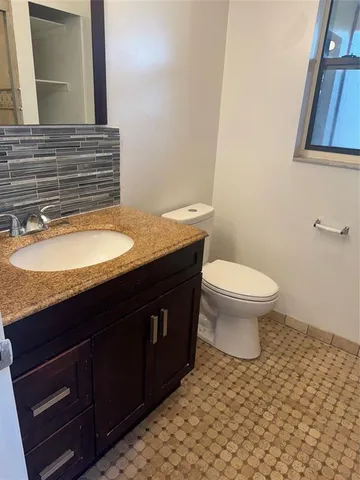 $199,900 | 4521 West McNab Road, Unit 19, Pompano Beach, FL 33069