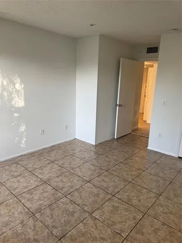 $199,900 | 4521 West McNab Road, Unit 19, Pompano Beach, FL 33069