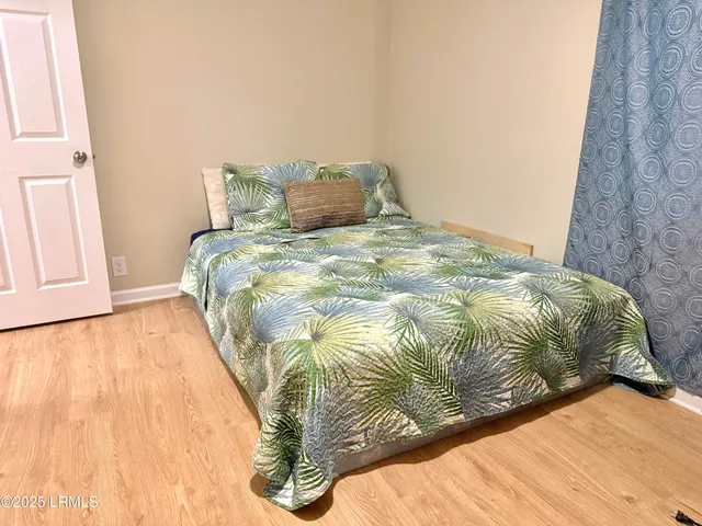 $215,000 | 801 Elm Street East, Hampton, SC 29924