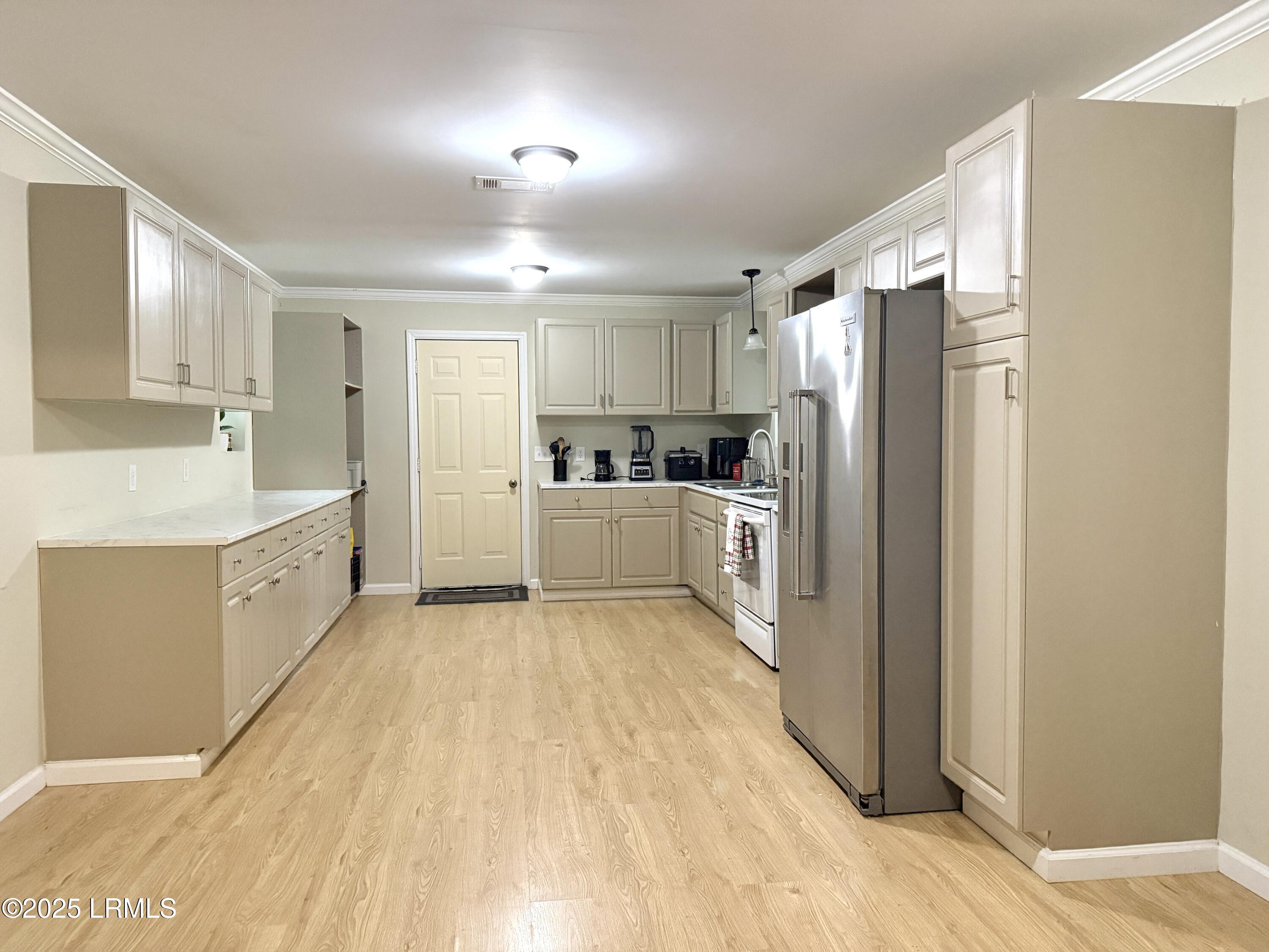 801 Elm Street East Hampton, SC 29924 - Photo 5 of 18 IMG_7602