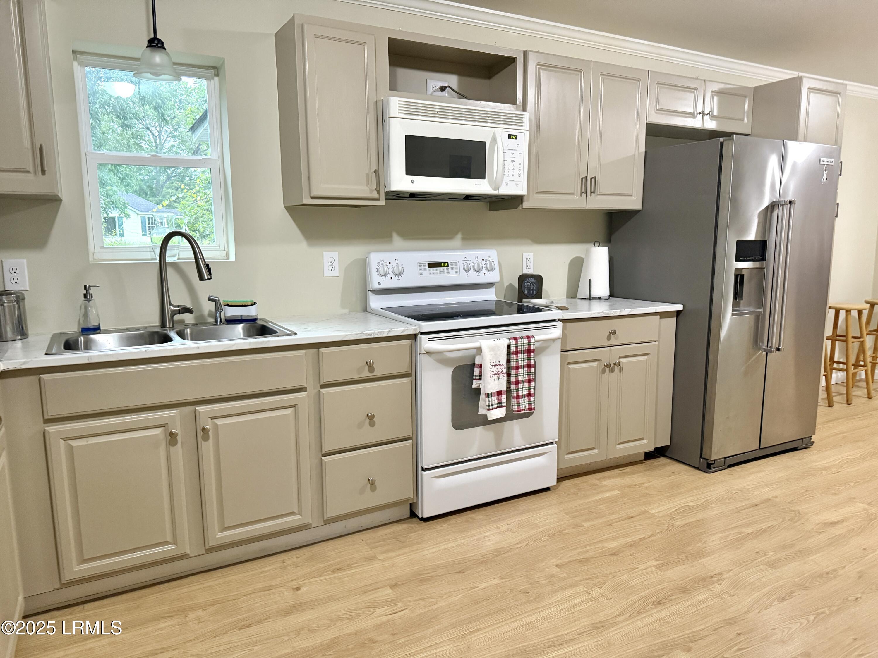 801 Elm Street East Hampton, SC 29924 - Photo 6 of 18 IMG_7611