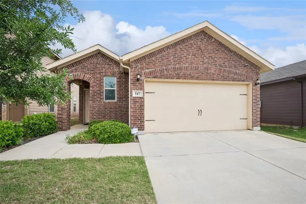 $2,000 | 517 Concho Street, Aubrey, TX 76227