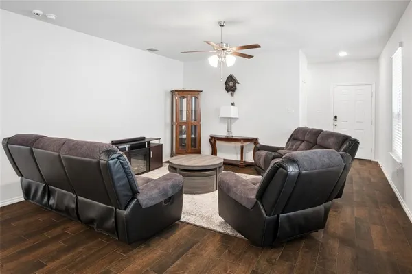 $2,000 | 517 Concho Street, Aubrey, TX 76227