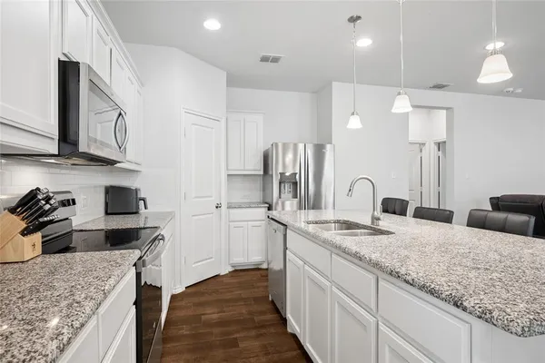 $2,000 | 517 Concho Street, Aubrey, TX 76227