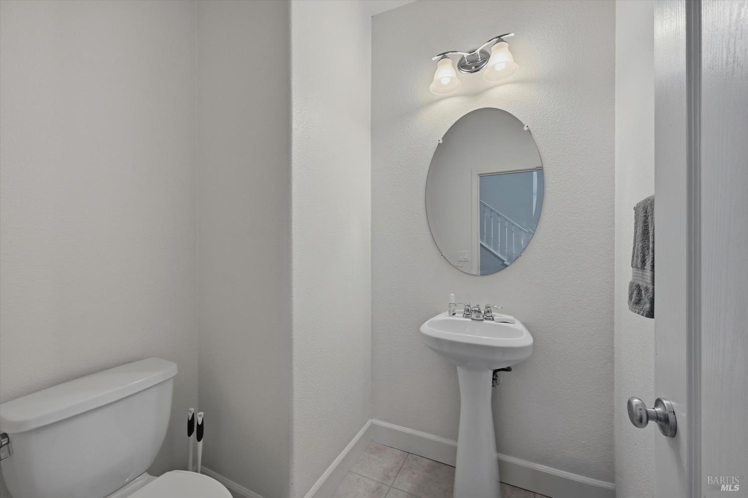 2017 Verbena Drive Santa Rosa, CA 95404 - Photo 15 of 36 Half bath on main level