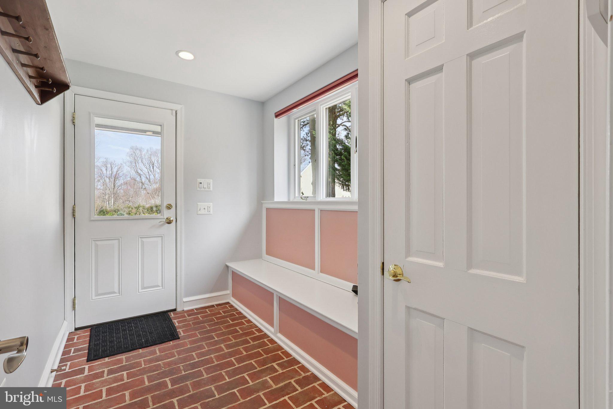 260 Mathers Road Ambler, PA 19002 - Photo 28 of 89 Mudroom