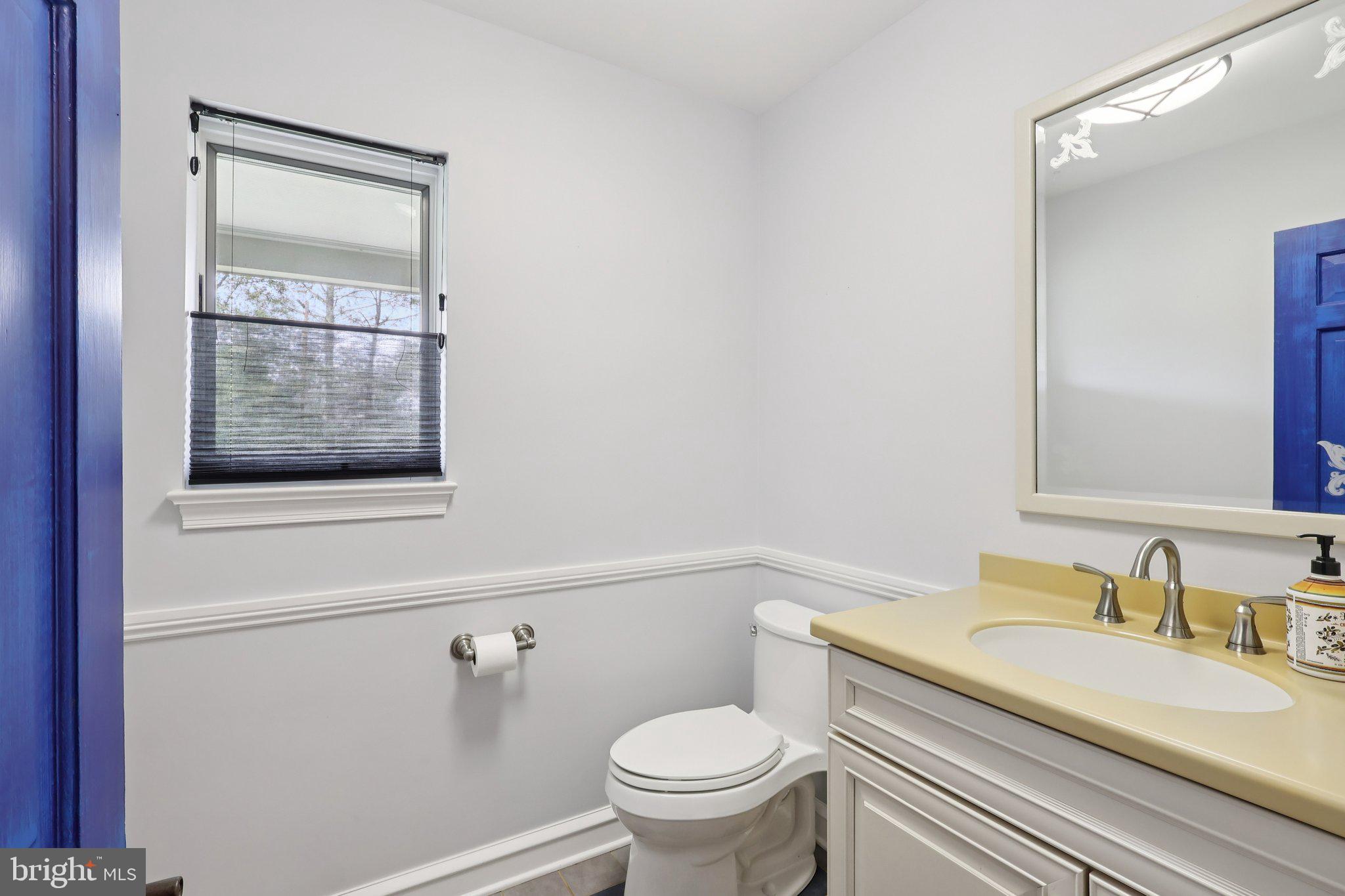 260 Mathers Road Ambler, PA 19002 - Photo 29 of 89 1st floor powder room