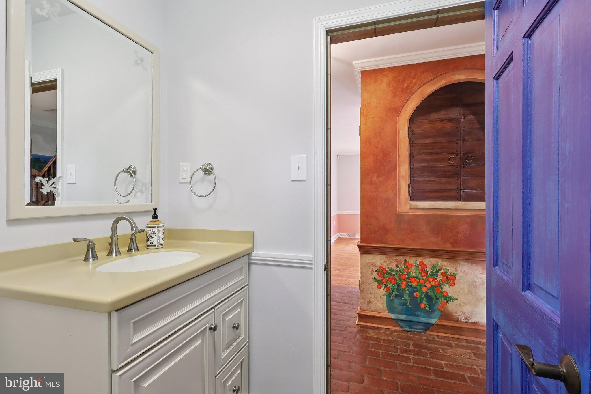 260 Mathers Road Ambler, PA 19002 - Photo 30 of 89 1st floor powder room