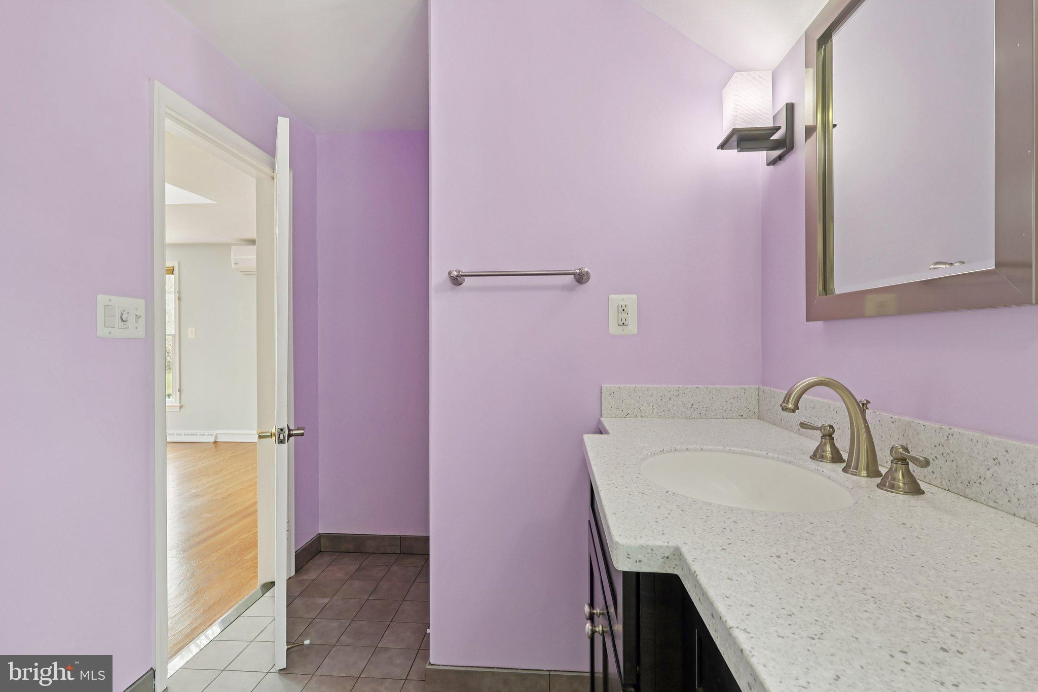 260 Mathers Road Ambler, PA 19002 - Photo 39 of 89 Primary room private bathroom