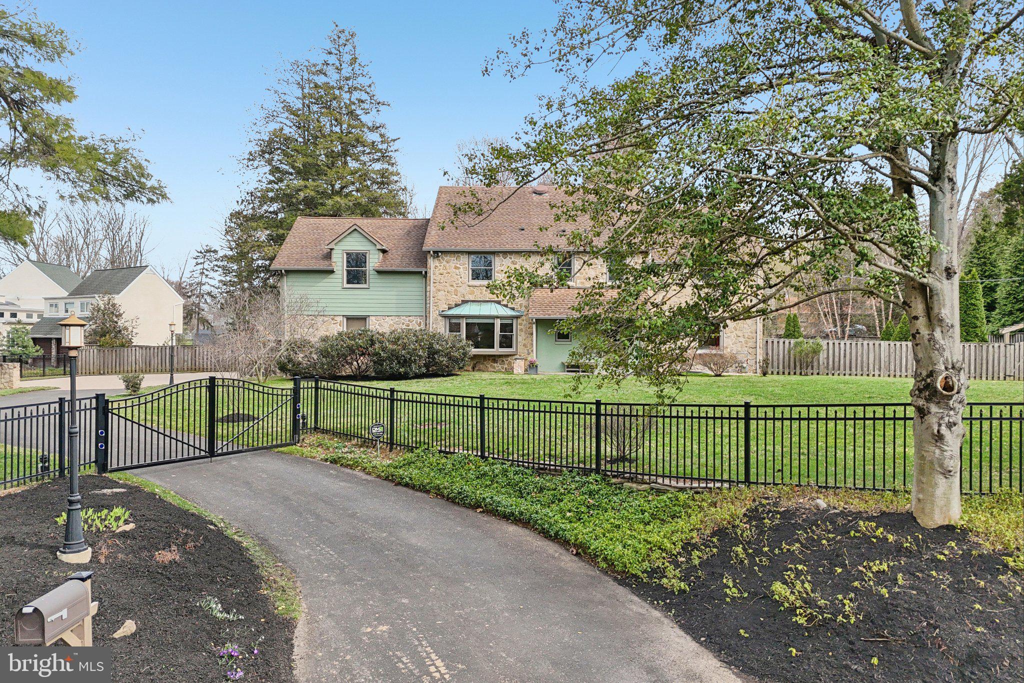 260 Mathers Road Ambler, PA 19002 - Photo 72 of 89 Front gate