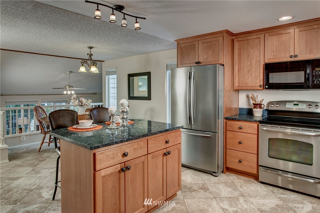 21904 8th Place West Bothell, WA 98021 - Photo 6 of 21