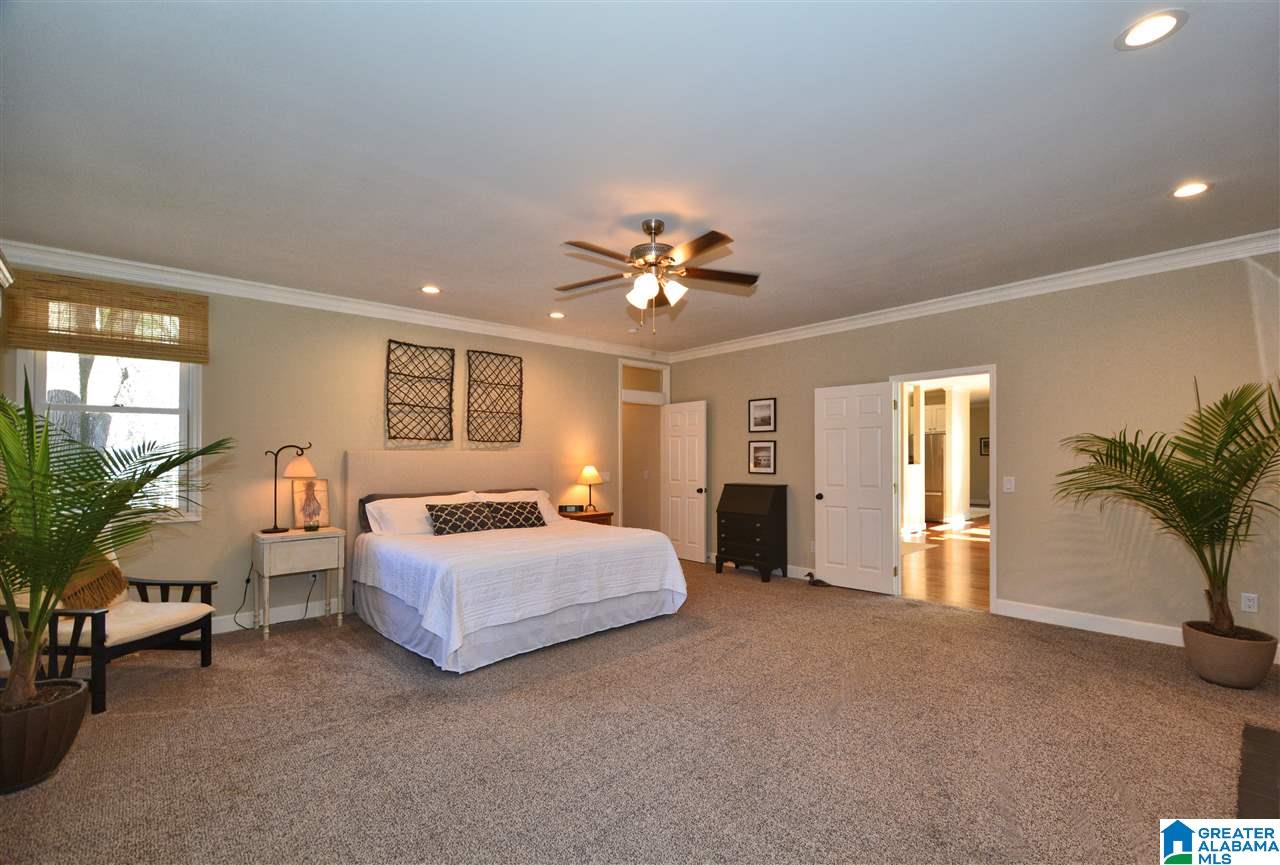 456 Green Glade Road Birmingham, AL 35244 - Photo 27 of 50