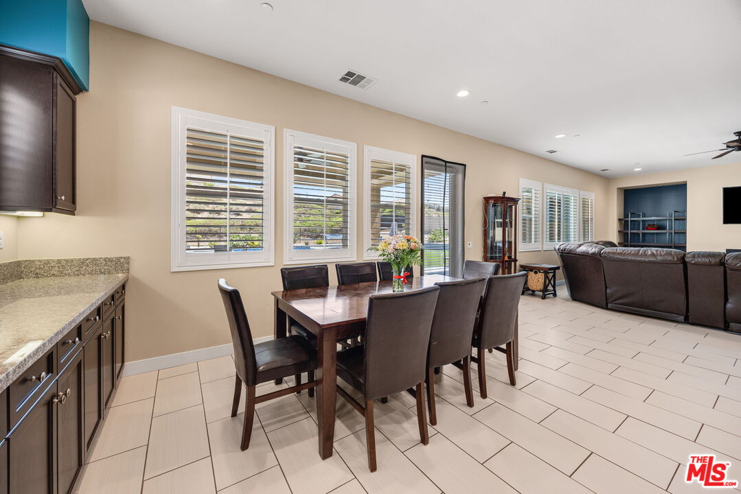 13447 Gold Medal Court Riverside, CA 92503 - Photo 11 of 75