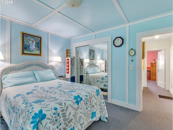 $599,999 | 460 12th Avenue, Seaside, OR 97138