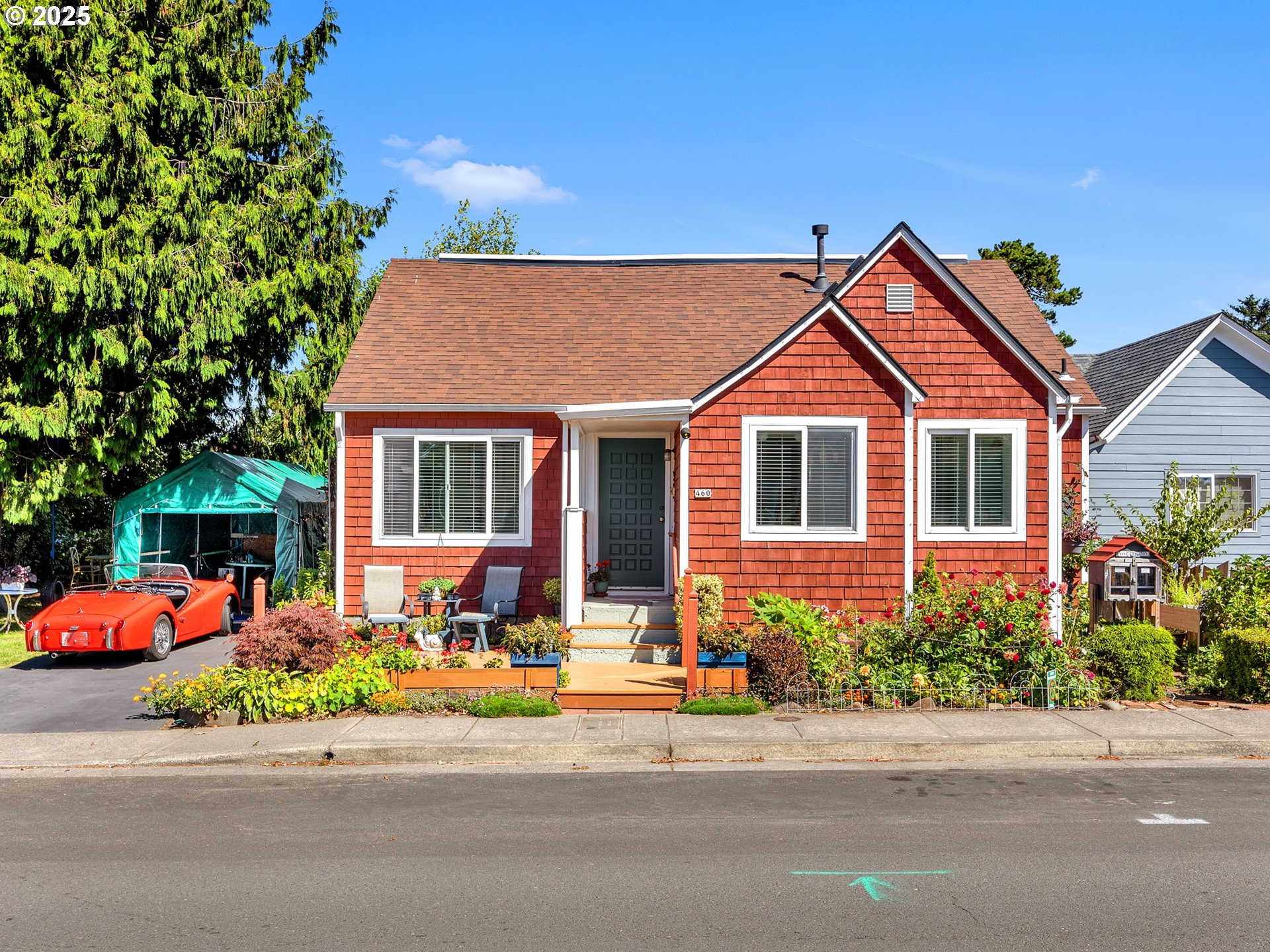 460 12th Avenue Seaside, OR 97138 - Photo 5 of 29