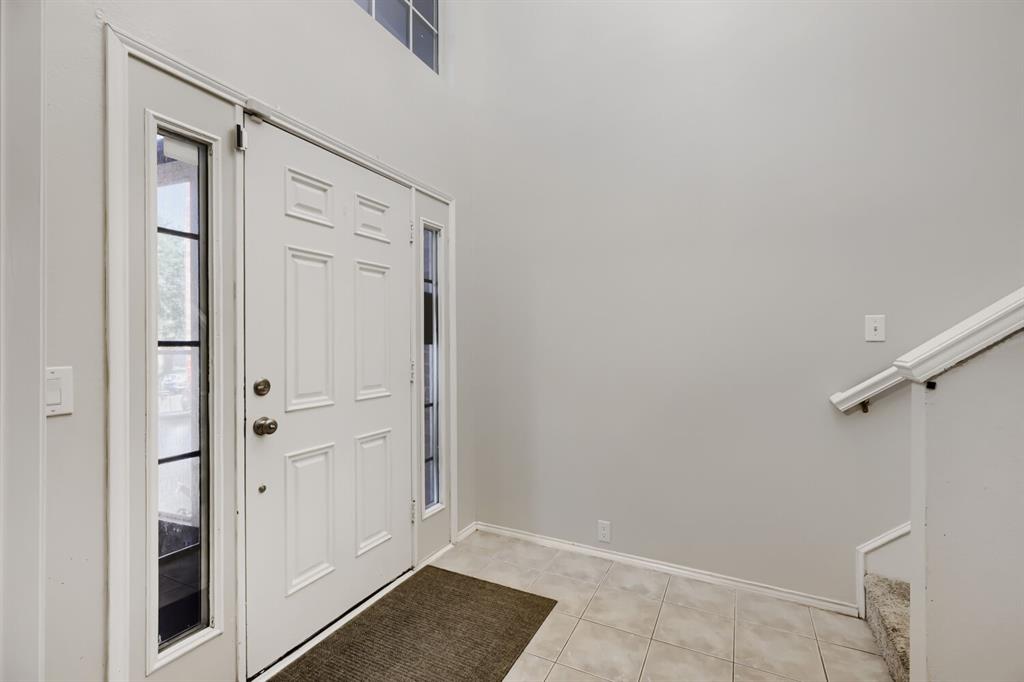 2412 Loon Lake Road Denton, TX 76210 - Photo 4 of 31