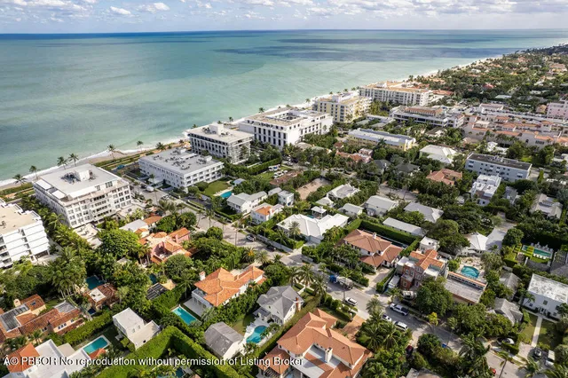 $30,000 | 141 Australian Avenue, Palm Beach, FL 33480