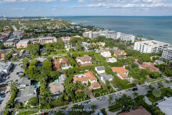 $30,000 | 141 Australian Avenue, Palm Beach, FL 33480