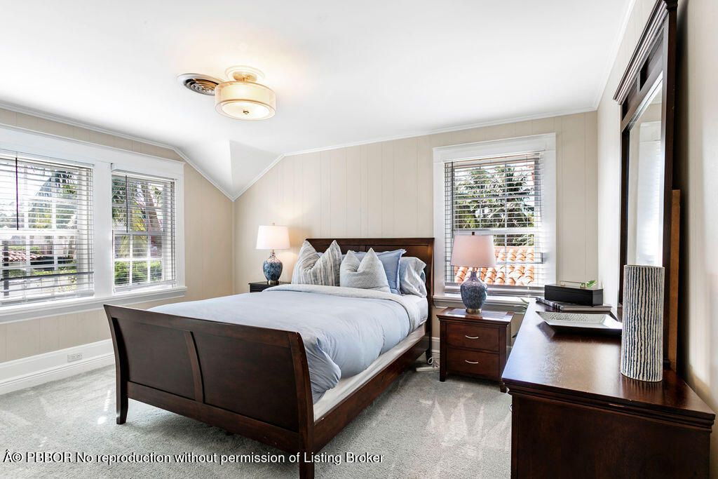 141 Australian Avenue Palm Beach, FL 33480 - Photo 7 of 20 141_Aust_20_MLS