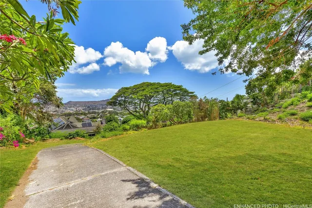 $2,700,000 | 2456 Sonoma Street, Honolulu, HI 96822