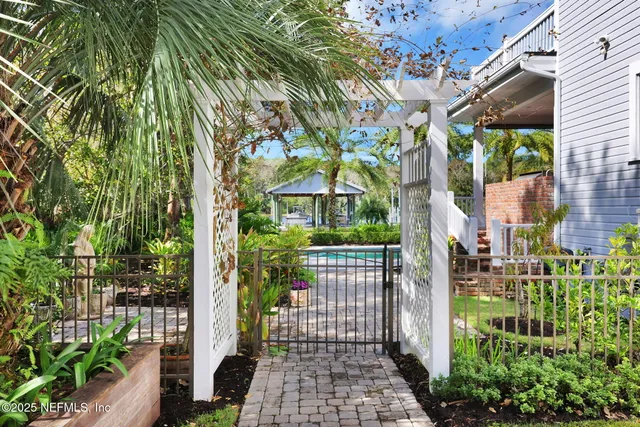 $3,995,000 | 143 South Roscoe Boulevard, Ponte Vedra Beach, FL 32082