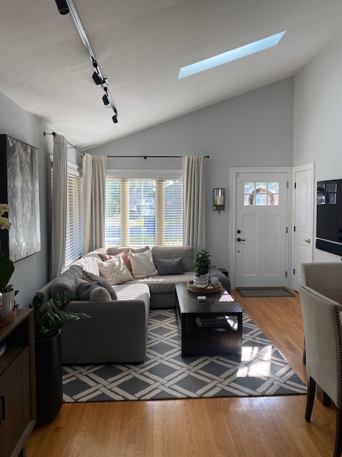 604 North Pine Street Mount Prospect, IL 60056 - Photo 2 of 12