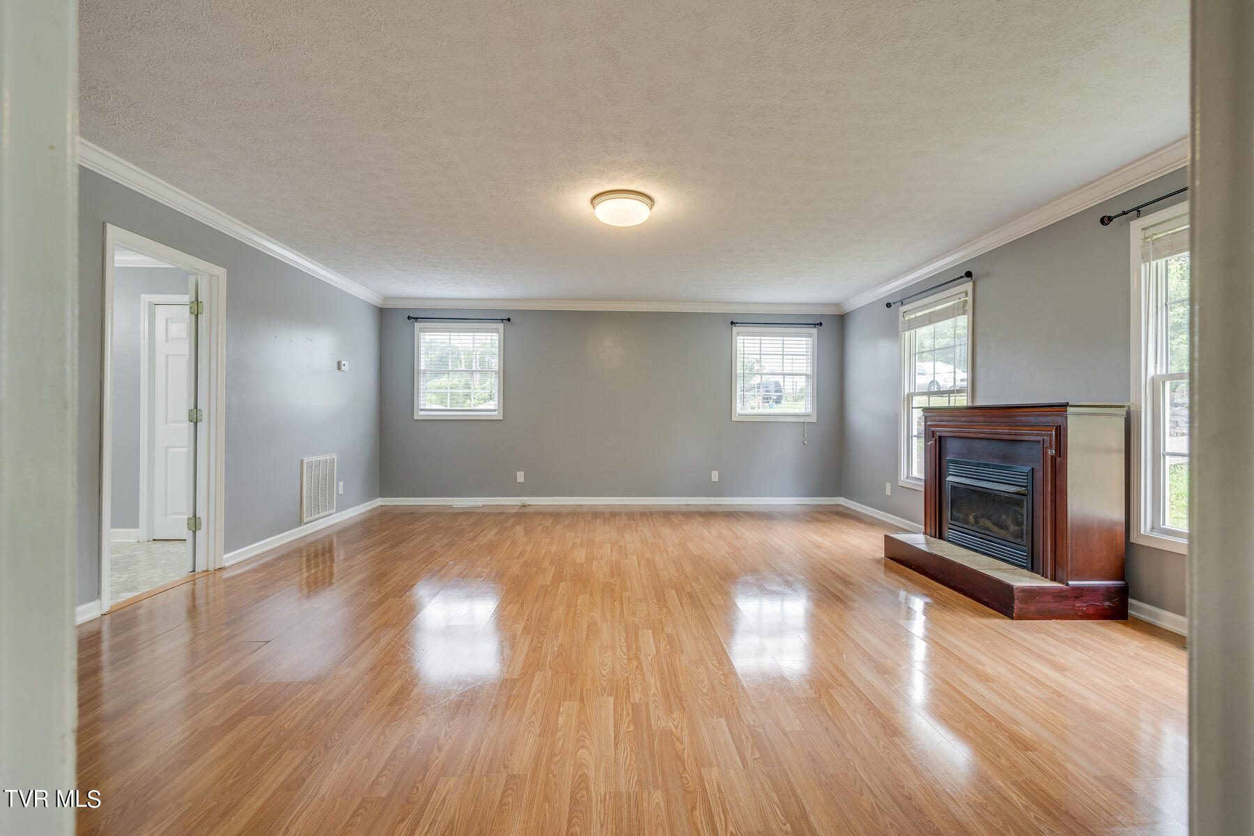 705 New Beason Well Road Kingsport, TN 37660 - Photo 17 of 35 017