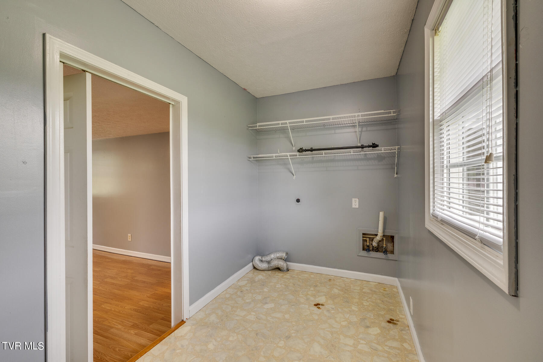 705 New Beason Well Road Kingsport, TN 37660 - Photo 30 of 35 030
