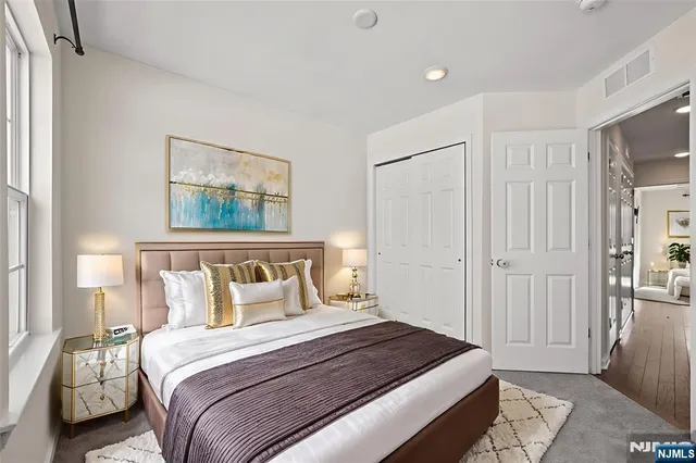 $4,875 | 9 Landmark Lane, Unit 1003, Fair Lawn, NJ 07410