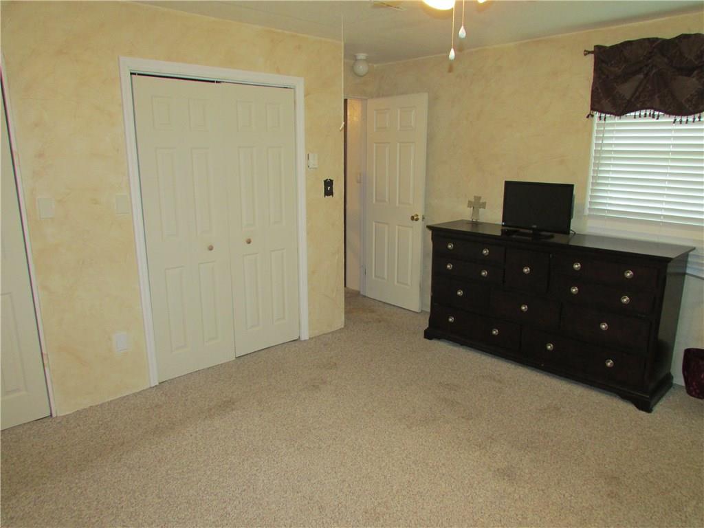 680 Fallen Timber Road Elizabeth, PA 15037 - Photo 21 of 25 Master bedroom has bathroom and separate office