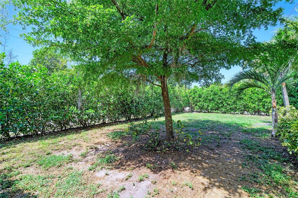 3710 Rilma Avenue Sarasota, FL 34234 - Photo 33 of 42
