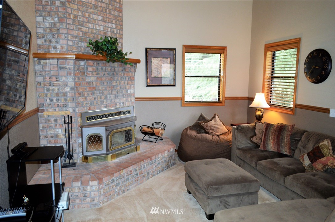 5300 Blvd Ext Road Southeast Olympia, WA 98501 - Photo 4 of 25 Gallery Image 4