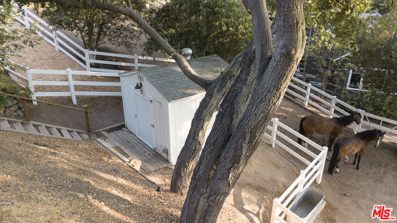 21042 Entrada Road Topanga, CA 90290 - Photo 35 of 49 a view of outdoor space and deck