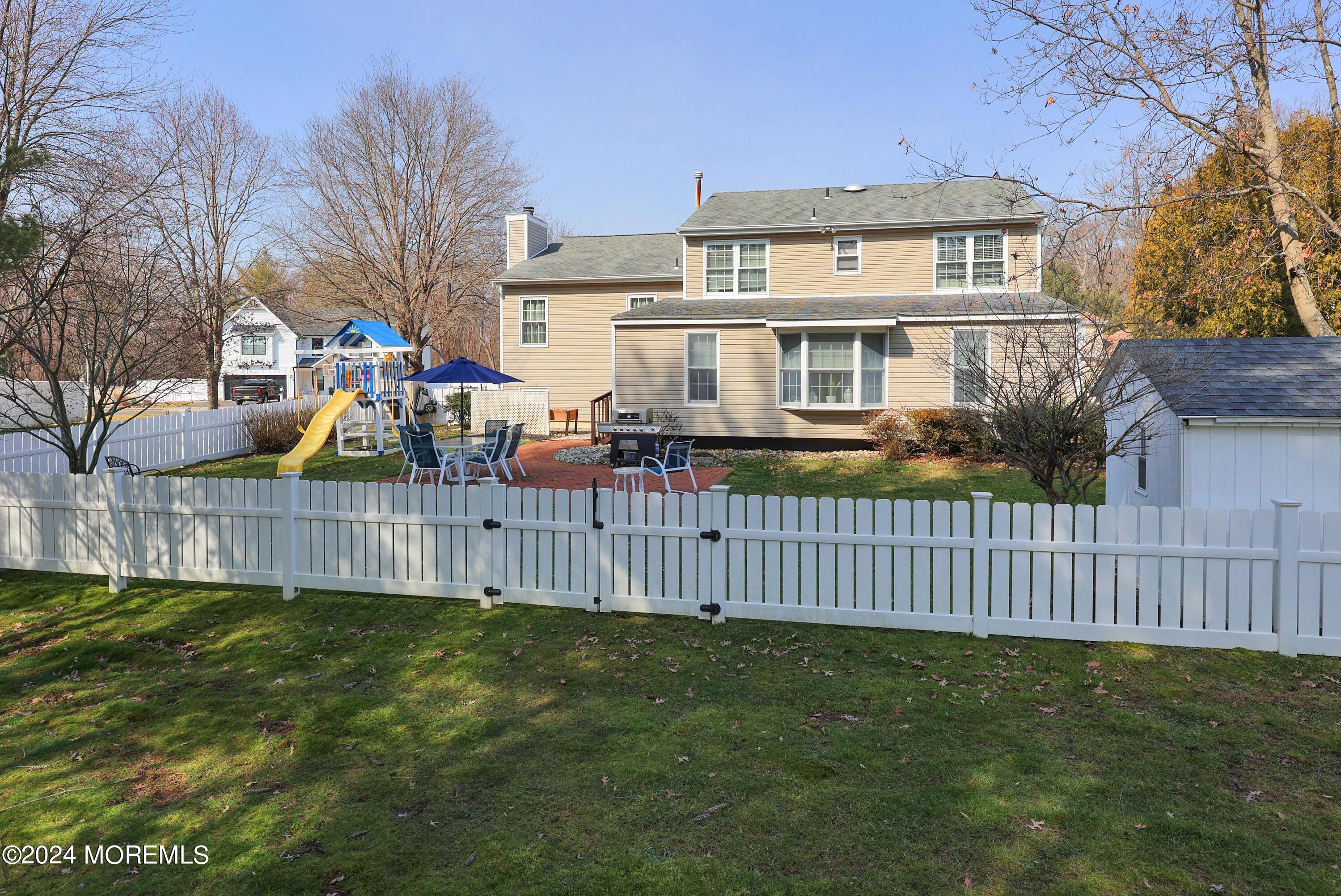 36 Branson Drive Lincroft, NJ 07738 - Photo 4 of 21 758A2636_37_38_39_40