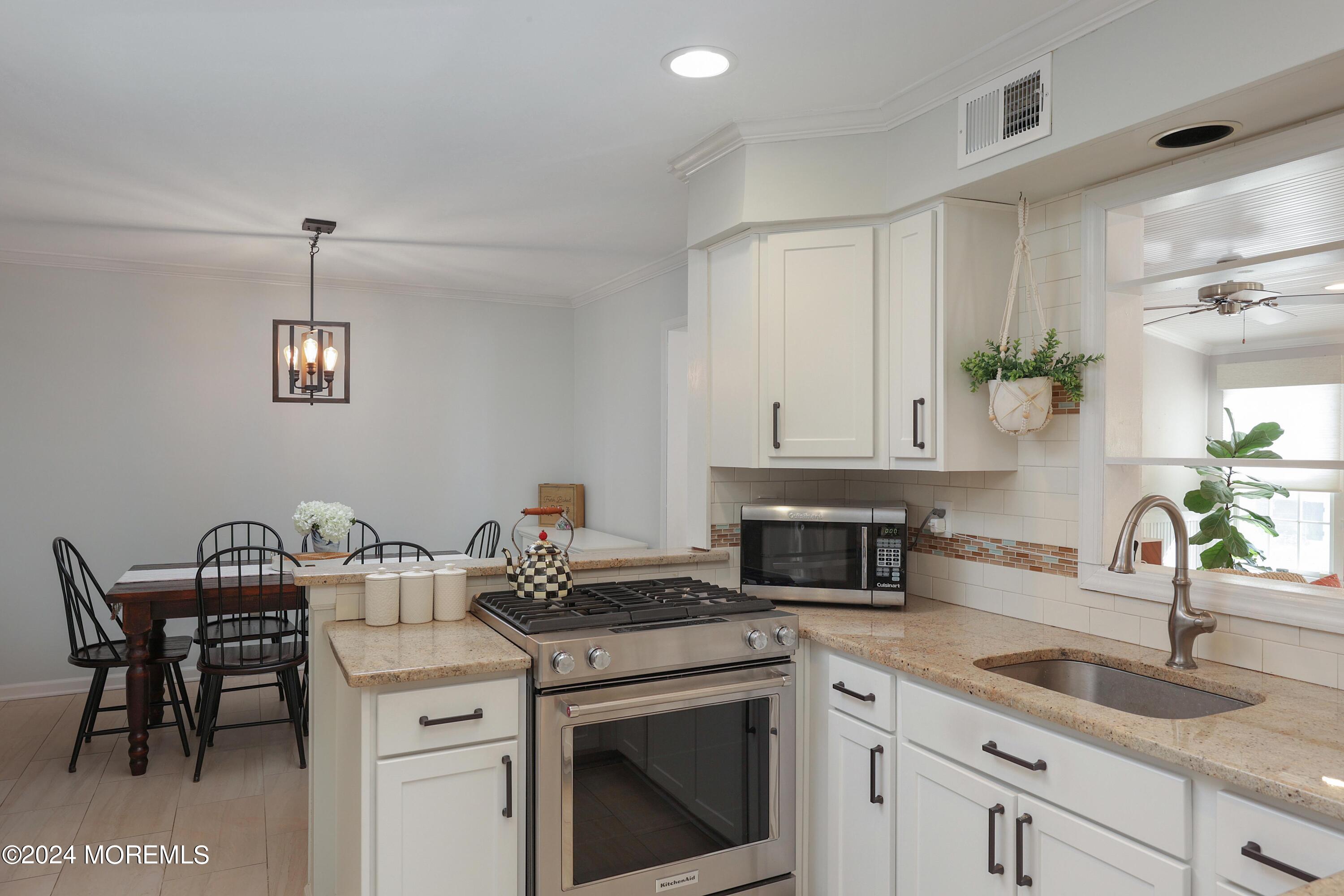 36 Branson Drive Lincroft, NJ 07738 - Photo 10 of 21 758A2715