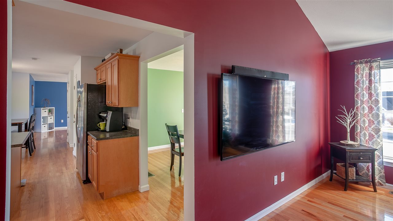 35 Streamside Drive Manchester, NH 03102 - Photo 14 of 33 Gallery Image 14