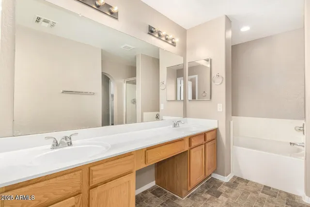 $2,600 | 3719 East Inverness Avenue, Unit 14, Mesa, AZ 85206