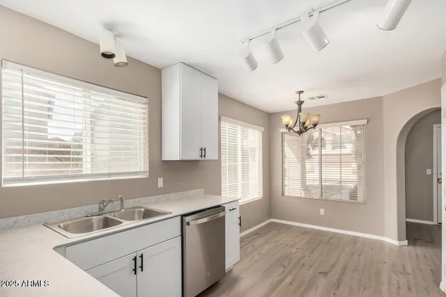 $2,600 | 3719 East Inverness Avenue, Unit 14, Mesa, AZ 85206