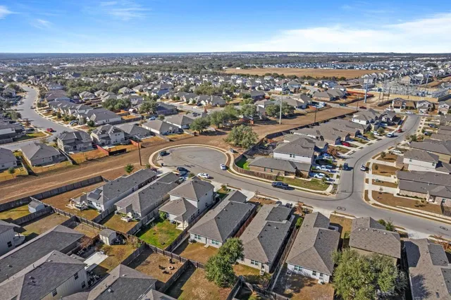 $334,900 | 112 Sandhill Piper Street, Leander, TX 78641