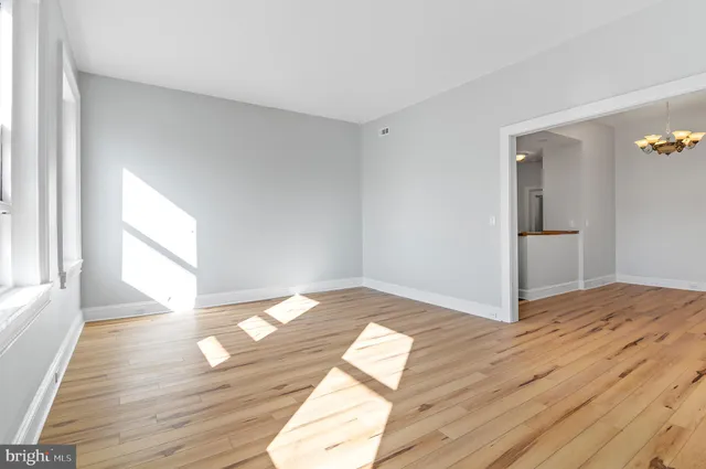 $1,850 | 919 St Paul Street, Unit 3, Baltimore, MD 21202