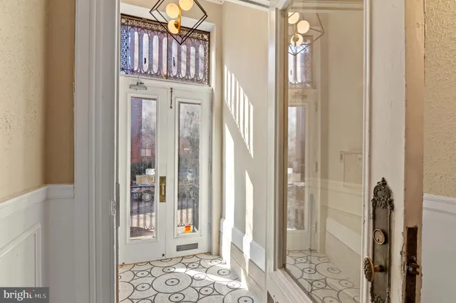 $1,850 | 919 St Paul Street, Unit 3, Baltimore, MD 21202