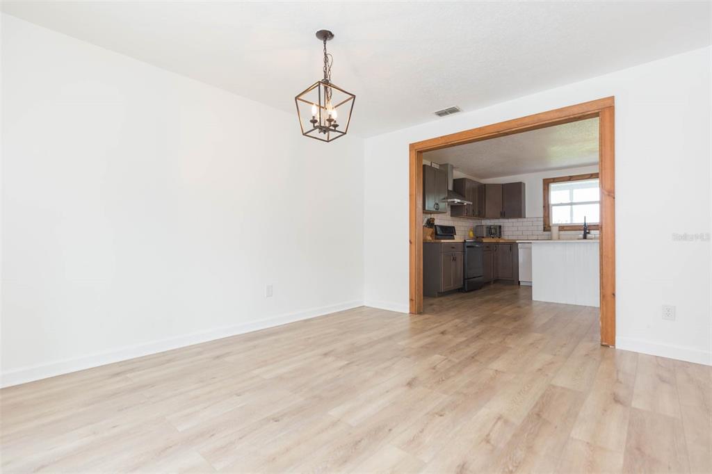 37411 Phelps Road Zephyrhills, FL 33541 - Photo 20 of 65 Gallery Image 20